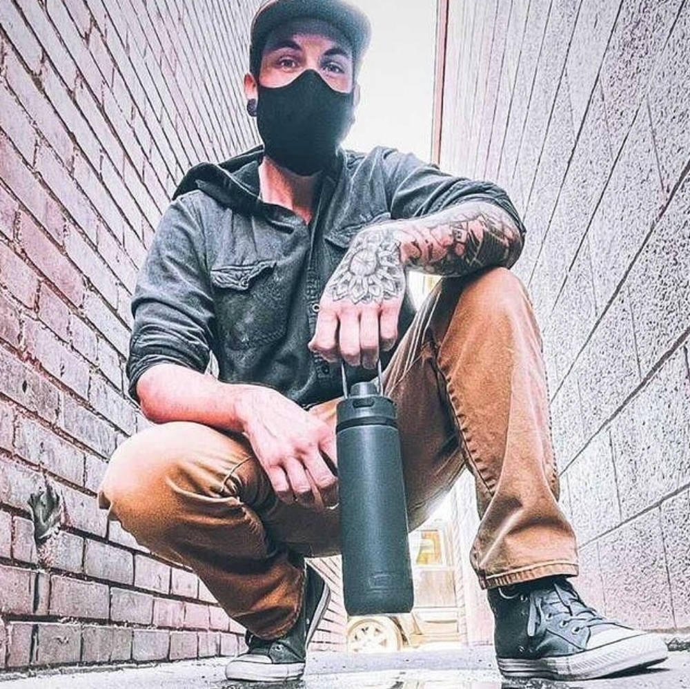 Meet your Posher, Vynce